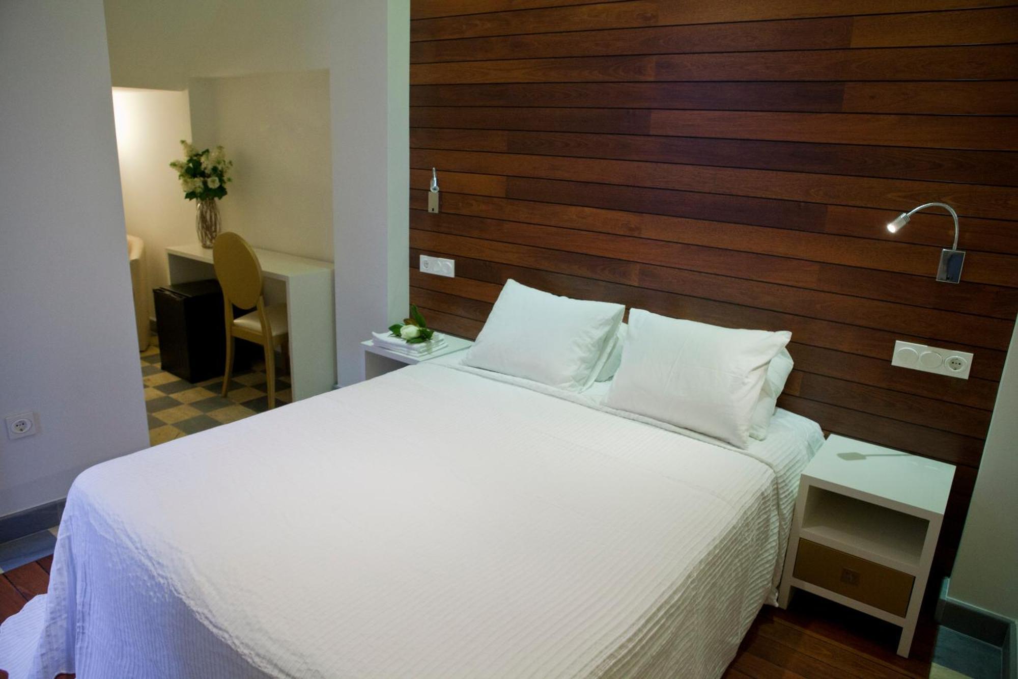 Hostal El Alojado De Velarde Conil De La Frontera Buitenkant foto