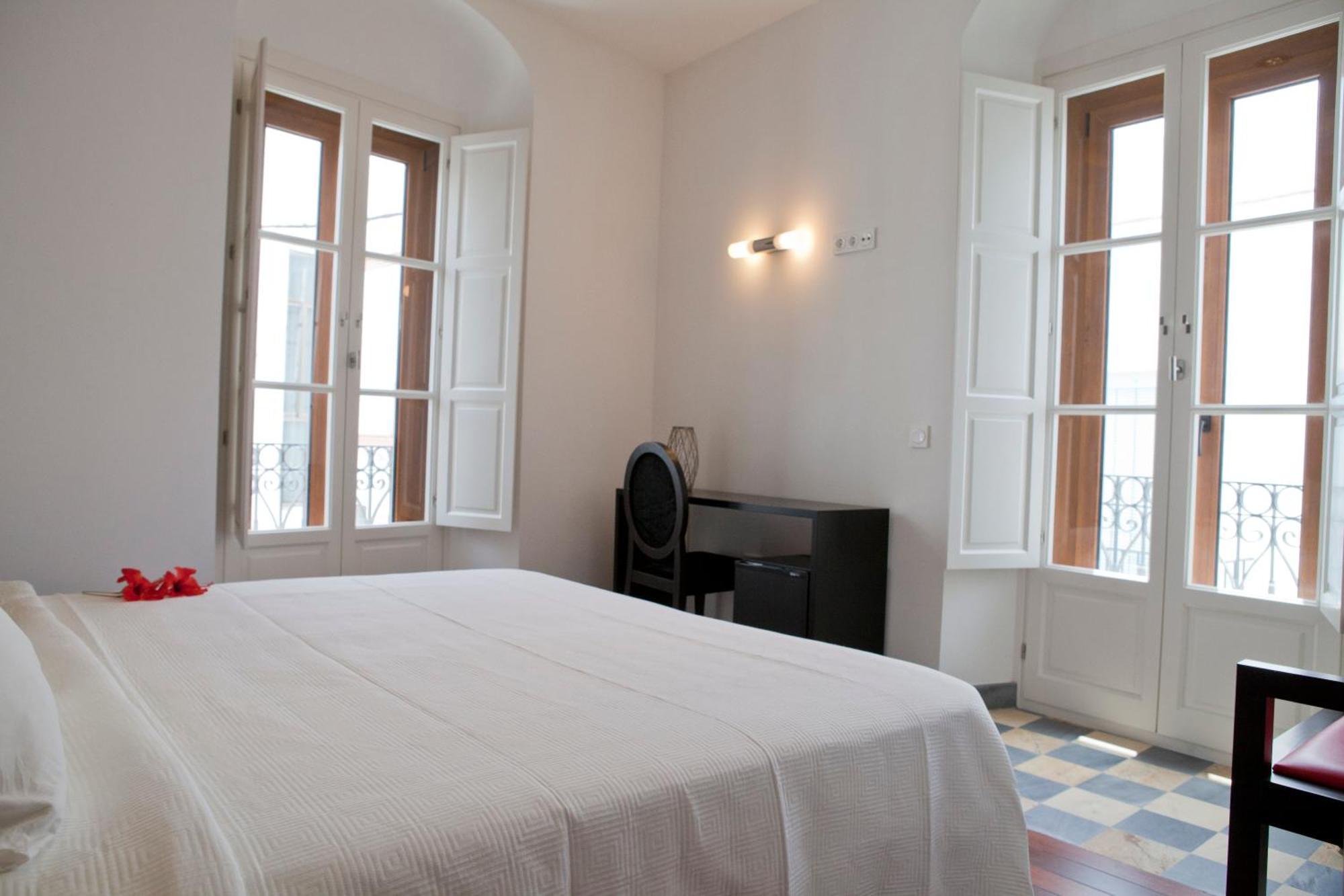 Hostal El Alojado De Velarde Conil De La Frontera Buitenkant foto